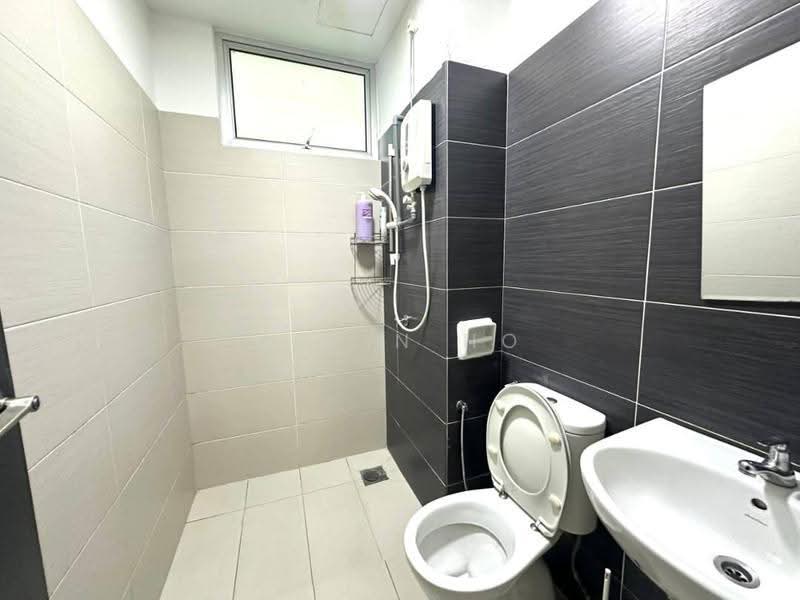 Pangsapuri untuk Dijual di Midori Green (Pangsapuri Hijauan) - Kevin Ho - Bathroom - PropertyGuru.com.my