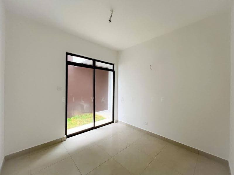 Rumah Teres 3-Tingkat untuk Dijual di Cyberjaya (Selangor) - BILYA ARIFF - Exterior - PropertyGuru.com.my