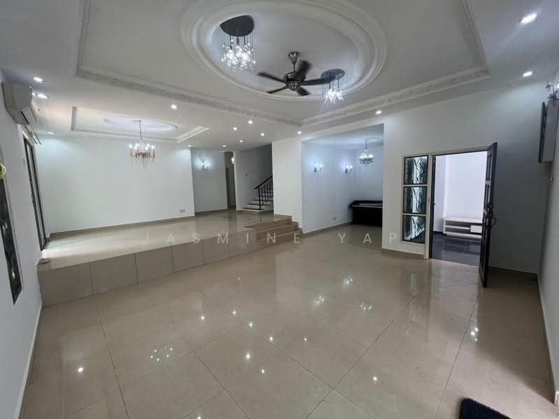 Tanah Kediaman untuk Disewa di Kota Damansara (Selangor) - Jasmine Yap - Living Room - PropertyGuru.com.my