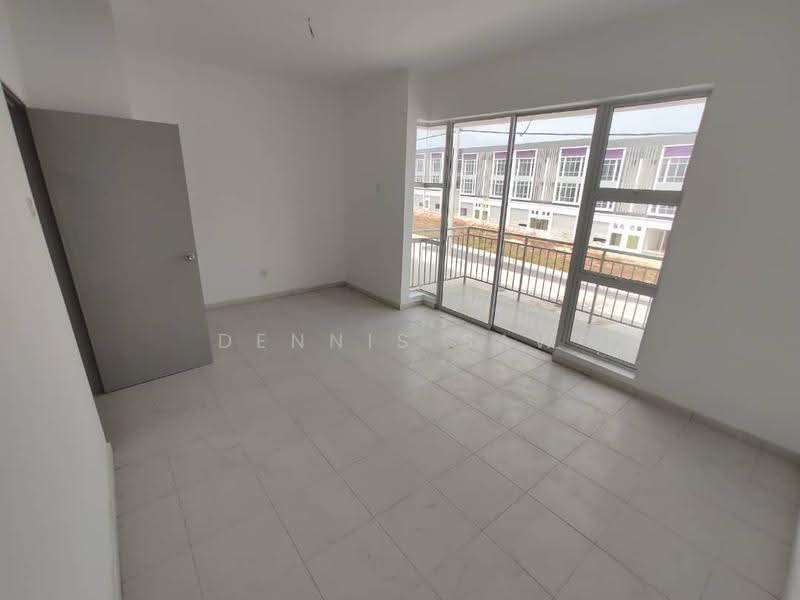 Rumah Teres untuk Dijual di Taman Kundang Jaya (Rawang) - Dennis Saw - PropertyGuru.com.my
