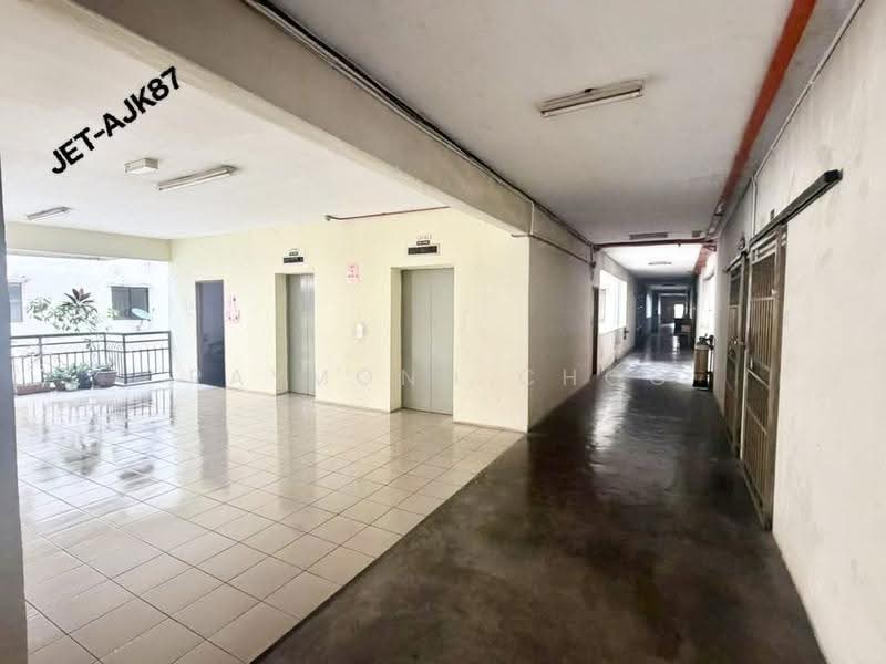 Pangsapuri untuk Dijual di Vista Bayu - Raymond Choo - Corridor - PropertyGuru.com.my