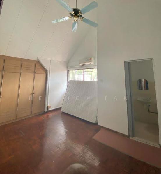 Rumah Teres 2.5-Tingkat untuk Dijual di Gasing Indah (Petaling Jaya) - Henrick Tan - Bedroom - PropertyGuru.com.my