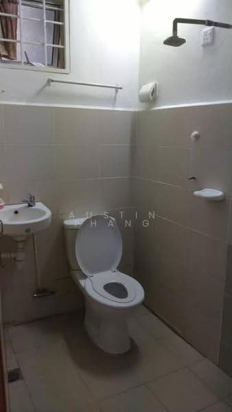 Pangsapuri untuk Disewa di Apartment Taman Desa Cheras - Austin Phang - Bathroom - PropertyGuru.com.my