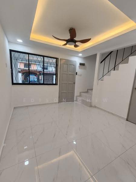 Rumah Teres 2-Tingkat untuk Dijual di Taman Megah Ria (Masai) - EDISON CHEW - PropertyGuru.com.my