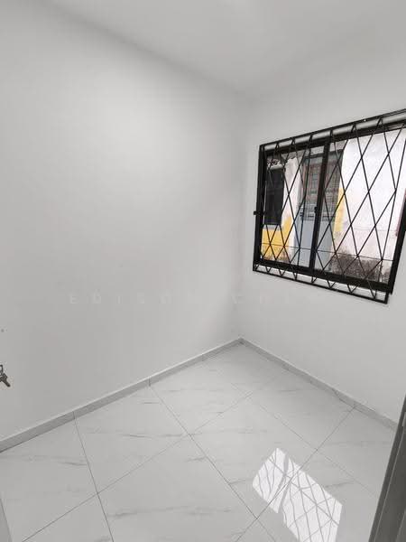 Rumah Teres 2-Tingkat untuk Dijual di Taman Megah Ria (Masai) - EDISON CHEW - PropertyGuru.com.my