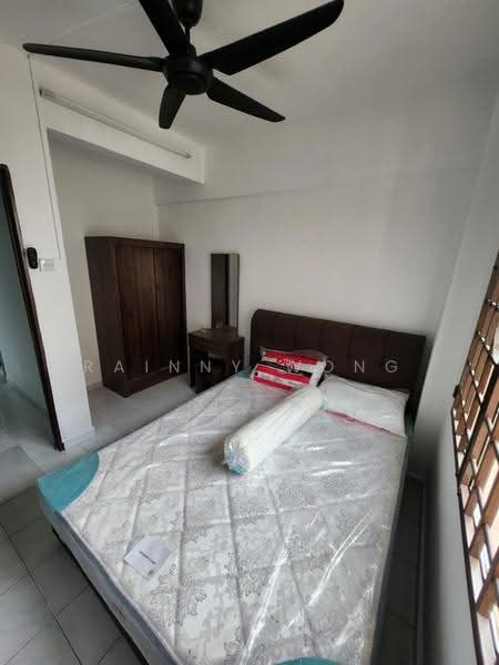 Condominium for Rent at Azuria Condominium - Rainny Wong - Bedroom - PropertyGuru.com.my