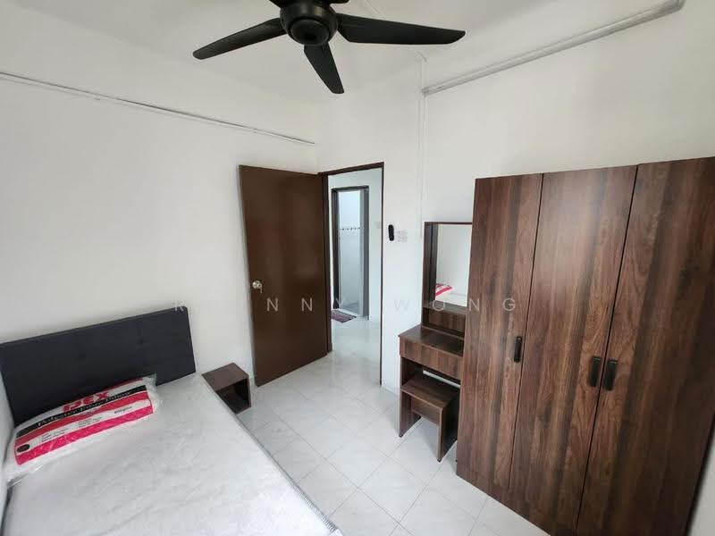 Condominium for Rent at Azuria Condominium - Rainny Wong - Bedroom - PropertyGuru.com.my