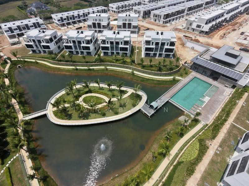 Rumah Teres 2-Tingkat untuk Dijual di Gelang Patah (Johor) - Asshvain Tanabalan - Exterior - PropertyGuru.com.my