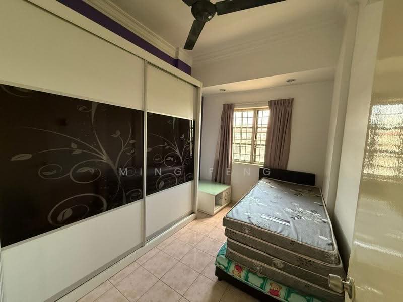 Kondominium untuk Disewa di Evergreen Park Acorn & Hazel - Ming Feng - Bedroom - PropertyGuru.com.my