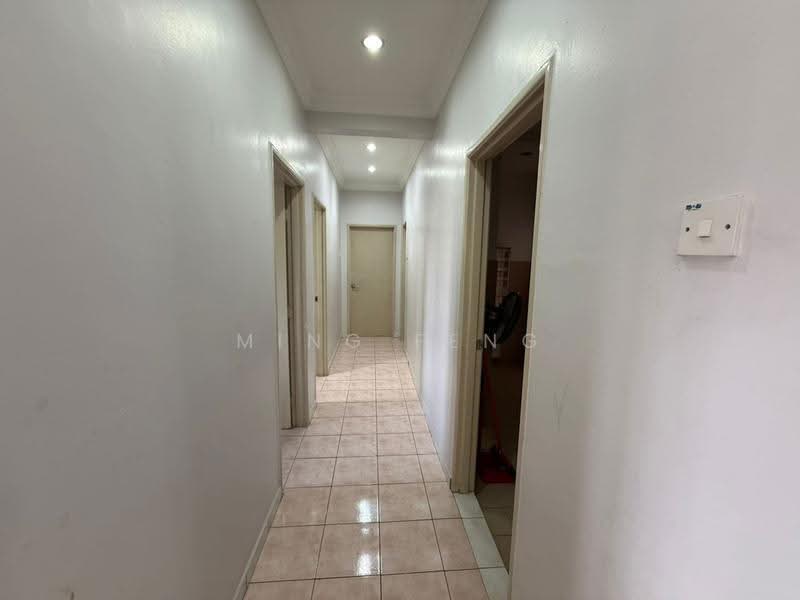 Kondominium untuk Disewa di Evergreen Park Acorn & Hazel - Ming Feng - Corridor - PropertyGuru.com.my