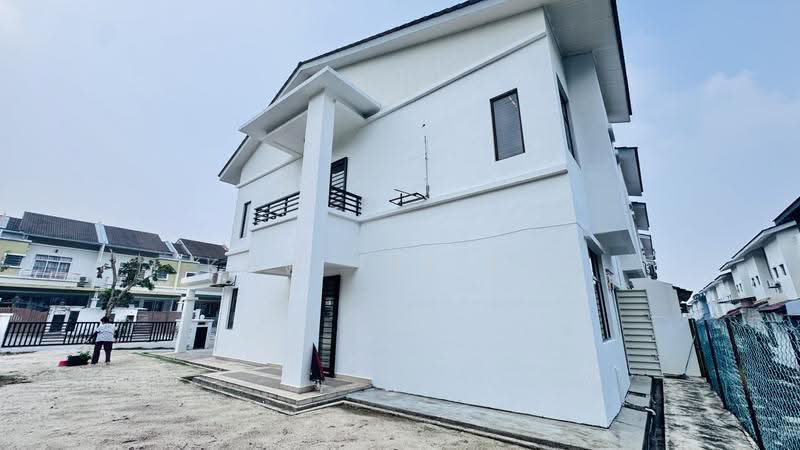 Rumah Teres 2-Tingkat untuk Dijual di 16 Sierra (Puchong) - Kow Tze Fui - Exterior - PropertyGuru.com.my