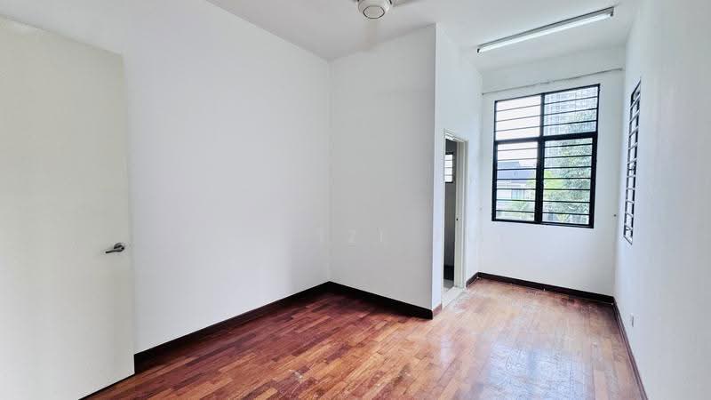 Rumah Teres 2-Tingkat untuk Dijual di 16 Sierra (Puchong) - Kow Tze Fui - PropertyGuru.com.my