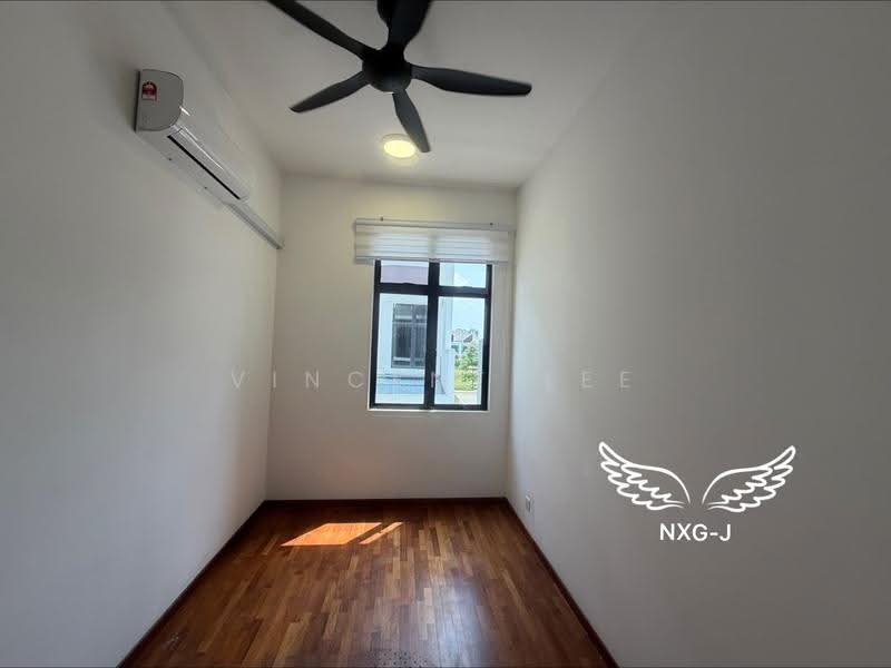 Rumah Teres 3-Tingkat untuk Dijual di Setia Utama (Setia Alam) - Vincent Lee - PropertyGuru.com.my