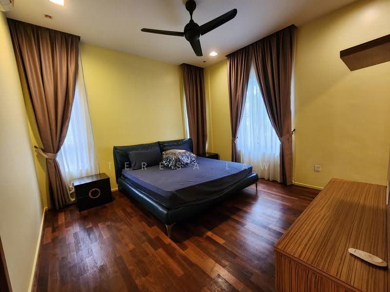 Bungalow House for Rent in Bukit Gita Bayu (Seri Kembangan) - Teresa Law - PropertyGuru.com.my