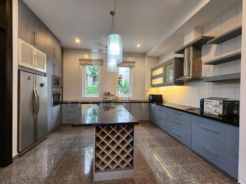 Bungalow House for Rent in Bukit Gita Bayu (Seri Kembangan) - Teresa Law - PropertyGuru.com.my