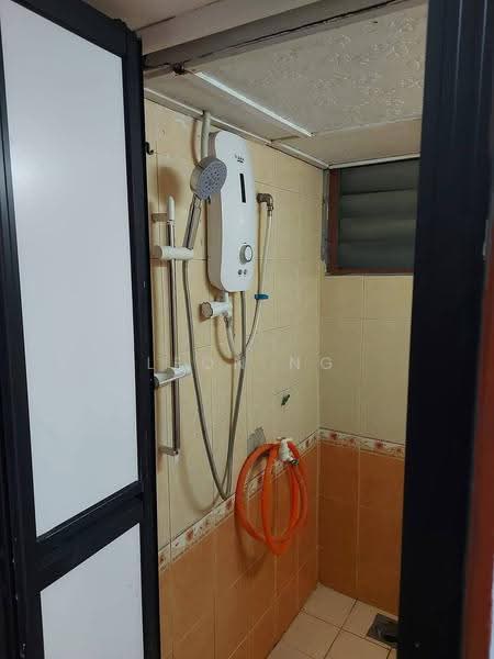 Rumah Flat untuk Dijual di Citra - Leon Ng - Bathroom - PropertyGuru.com.my