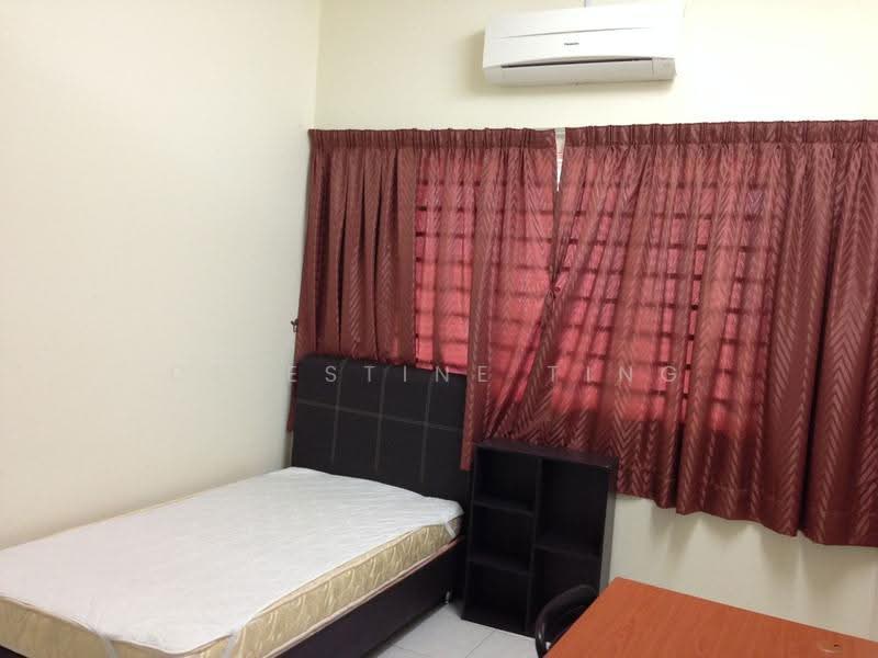 Rumah Berkembar untuk Disewa di Taman Tasik Semenyih (Semenyih) - Celestine Ting - Bedroom - PropertyGuru.com.my