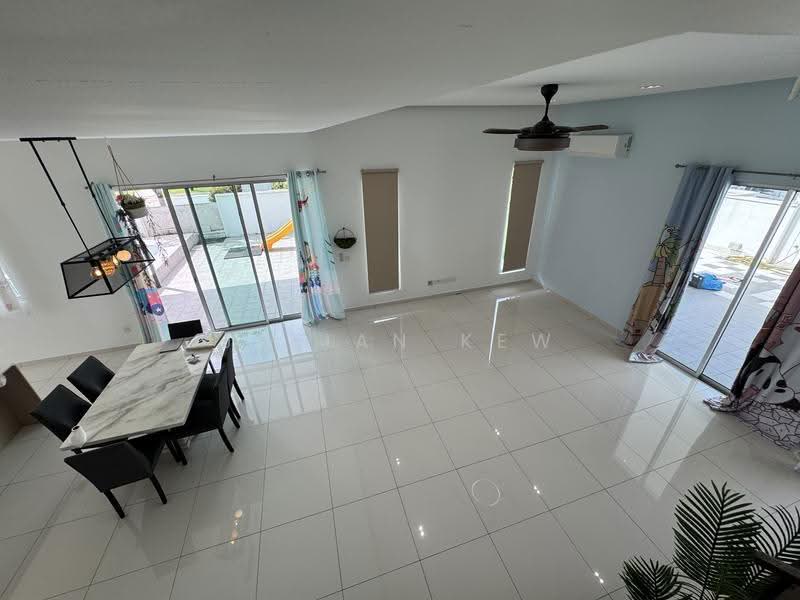 Rumah Teres 2-Tingkat untuk Disewa di Eco Forest (Semenyih) - Julian Kew - Dining Room - PropertyGuru.com.my