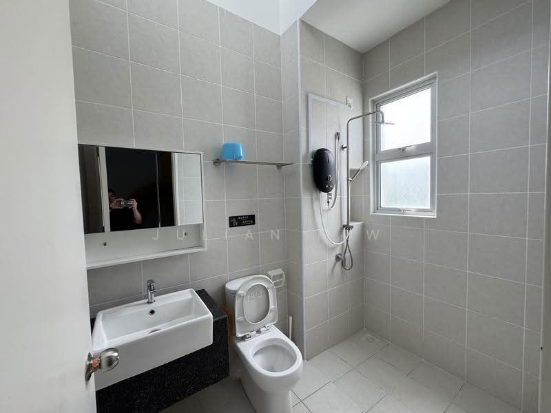 Rumah Teres 2-Tingkat untuk Disewa di Eco Forest (Semenyih) - Julian Kew - Bathroom - PropertyGuru.com.my