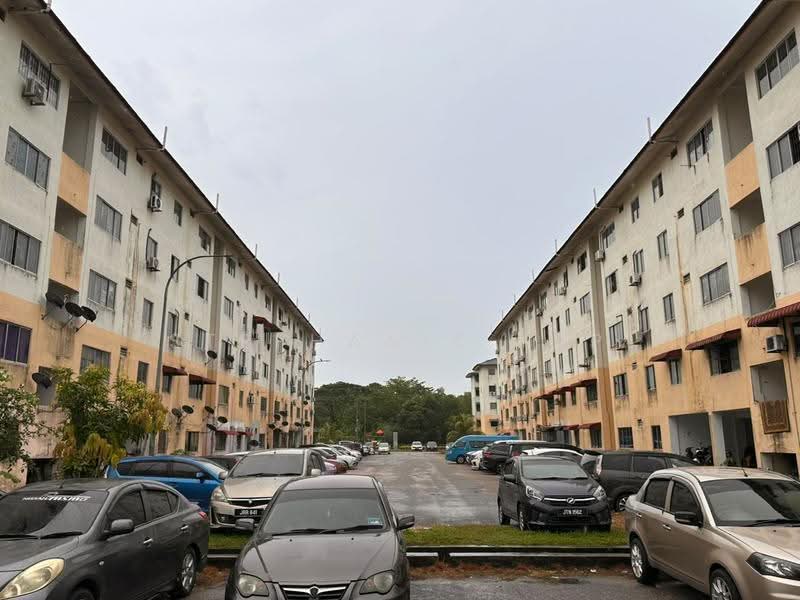Flat for Sale at Taman Tampoi Utama Flat - Stephanie Yap - Exterior - PropertyGuru.com.my