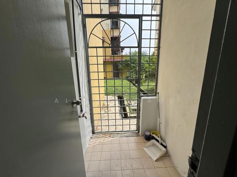 Apartment for Rent at Taman Desa Batu Caves - Al Amin Daud - Exterior - PropertyGuru.com.my