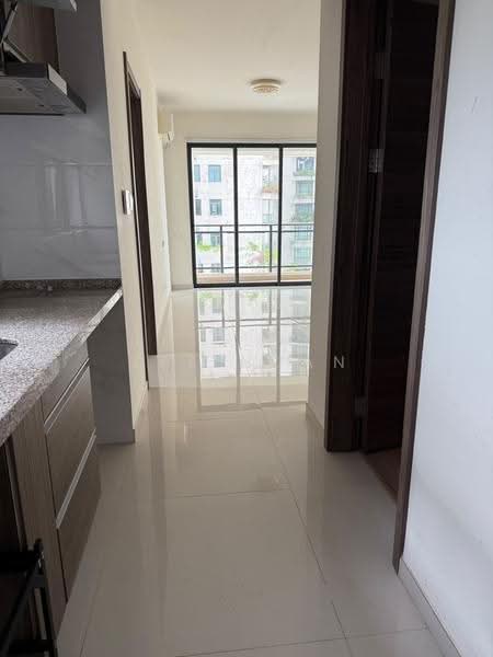Kediaman Servis untuk Dijual di Forest City - Lee Huan - Corridor - PropertyGuru.com.my