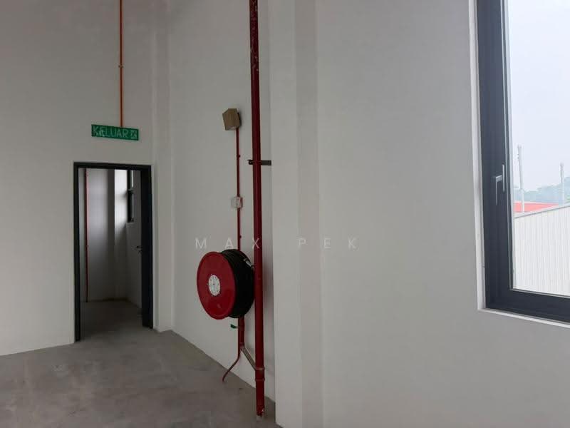 Kilang Berkembar untuk Disewa di Kampung Baru Balakong (Balakong) - Max Pek - PropertyGuru.com.my