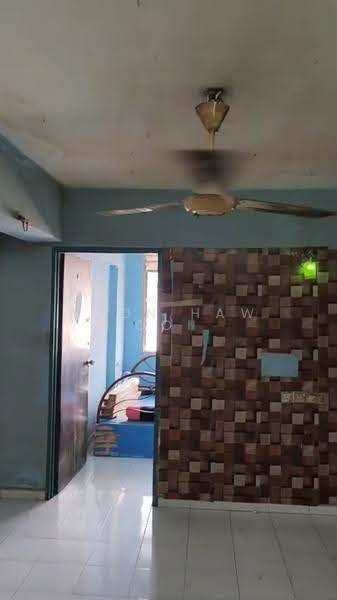Flat for Rent at Perai Jaya - Boon Haw Ooi - Living Room - PropertyGuru.com.my