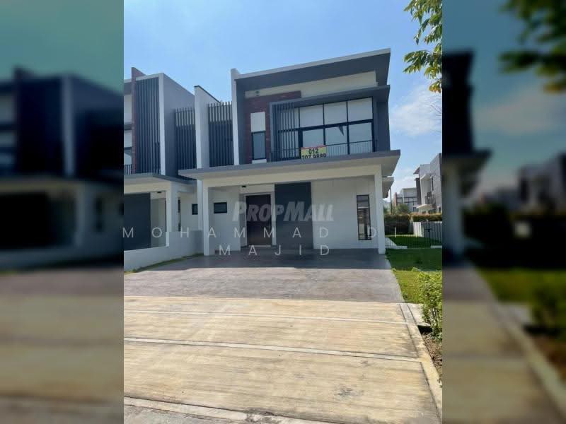 Semi-Detached House for Sale in Banting (Selangor) - Mohammad Din Majid - PropertyGuru.com.my