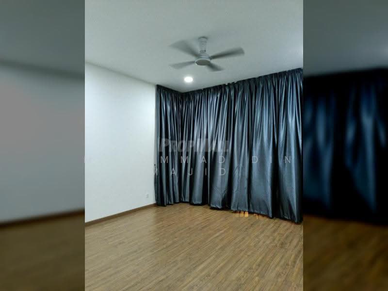 Semi-Detached House for Sale in Banting (Selangor) - Mohammad Din Majid - PropertyGuru.com.my