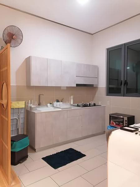 Kediaman Servis untuk Disewa di The Cruise Residence - Calvin Loke - Kitchen - PropertyGuru.com.my