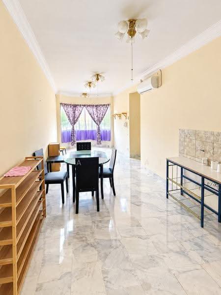 Kondominium untuk Dijual di Desaminium Flora - ITA AHMAT - Dining Room - PropertyGuru.com.my