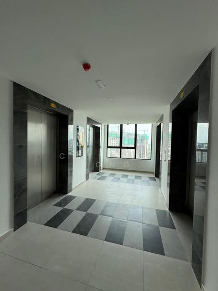 Service Residence for Sale at Parkland Residence @ Kajang 2 - Christin Yong - Corridor - PropertyGuru.com.my