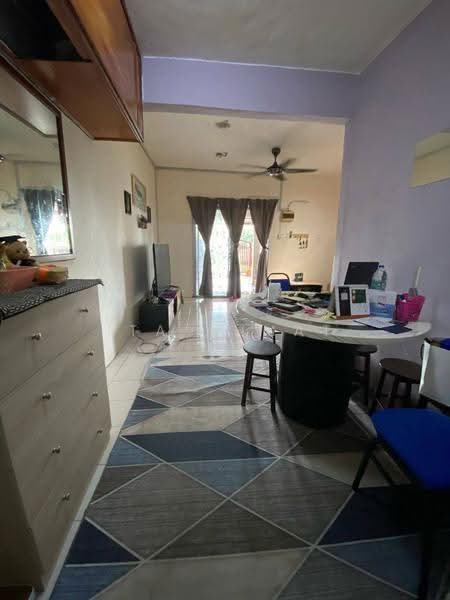 2-storey Terraced House for Sale in Taman Putra Perdana (Puchong) - ITA AHMAT - Living Room - PropertyGuru.com.my