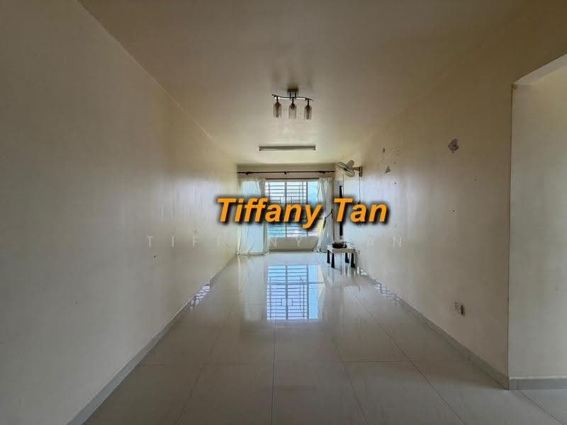 Apartment for Sale at Central Garden - Tiffany Tan - Living Room - PropertyGuru.com.my