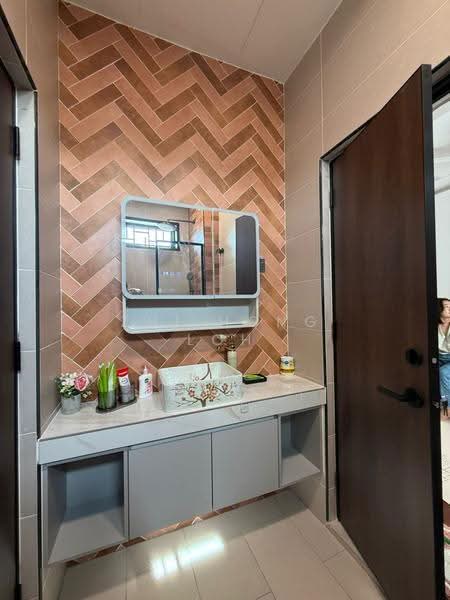 Rumah Berkembar untuk Dijual di Ukay Perdana (Ulu Kelang) - Zhi Hong Loh - Bathroom - PropertyGuru.com.my