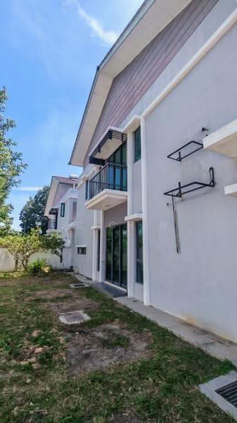 Rumah Berkembar untuk Disewa di Telok Panglima Garang (Selangor) - SC Chen - Exterior - PropertyGuru.com.my