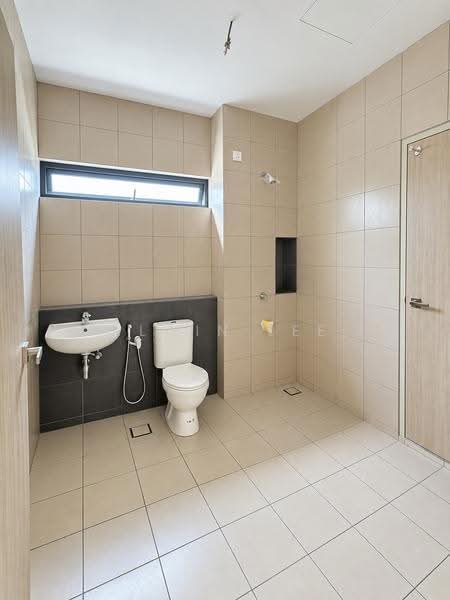 2-storey Terraced House for Rent in Bandar Bukit Raja (Klang) - Alwin Lee - Bathroom - PropertyGuru.com.my