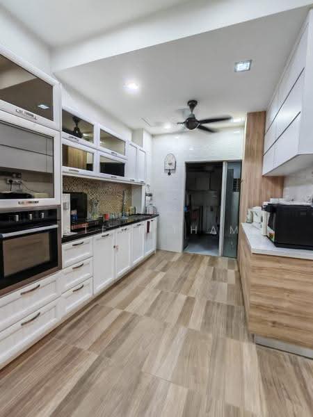 Rumah Teres 2-Tingkat untuk Dijual di D'alpinia (Puchong) - Steve Tham - Kitchen - PropertyGuru.com.my