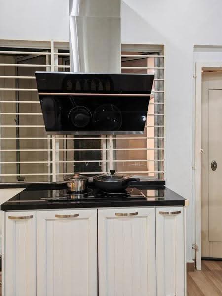 Rumah Teres 2-Tingkat untuk Dijual di D'alpinia (Puchong) - Steve Tham - Kitchen - PropertyGuru.com.my