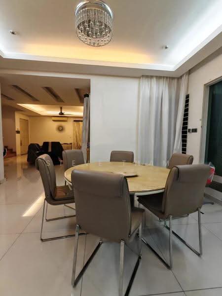 Rumah Teres 2-Tingkat untuk Dijual di D'alpinia (Puchong) - Steve Tham - Dining Room - PropertyGuru.com.my