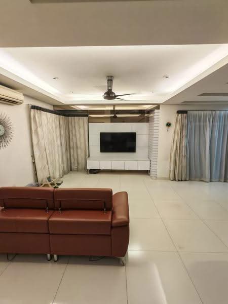 Rumah Teres 2-Tingkat untuk Dijual di D'alpinia (Puchong) - Steve Tham - Living Room - PropertyGuru.com.my