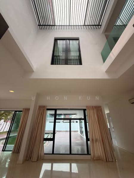 Rumah Banglo untuk Dijual di East Ledang (Iskandar Puteri (Nusajaya)) - U Hon Kun - Living Room - PropertyGuru.com.my
