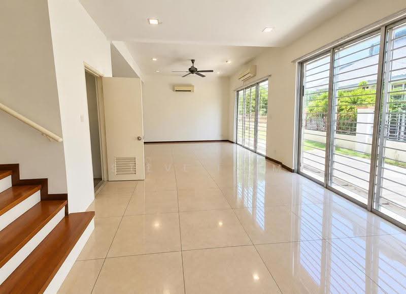Banglo Pautan untuk Disewa di D'alpinia (Puchong) - Steve Tham - Living Room - PropertyGuru.com.my