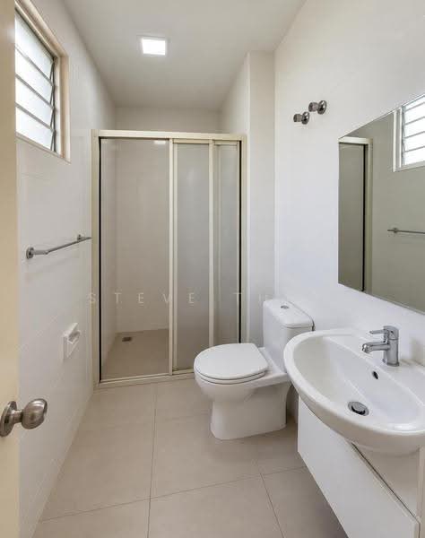 Banglo Pautan untuk Disewa di D'alpinia (Puchong) - Steve Tham - Bathroom - PropertyGuru.com.my