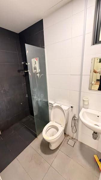 Service Residence for Rent at Utropolis Suites 1 - Addy Ng - Bathroom - PropertyGuru.com.my