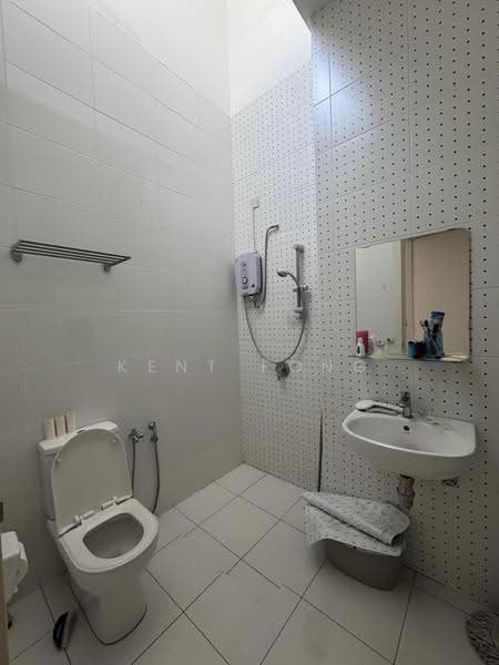Rumah Teres 2-Tingkat untuk Dijual di Eco Majestic (Semenyih) - Kent Fong - Bathroom - PropertyGuru.com.my