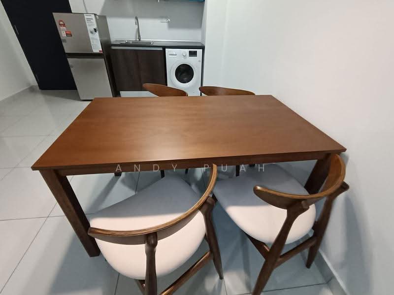 Service Residence for Rent at Lakeview Suites @ Edumetro - Andy Puah - Dining Room - PropertyGuru.com.my