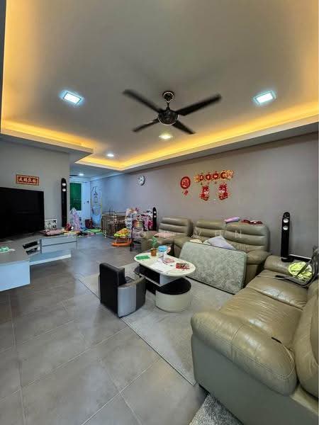 2-storey Terraced House for Sale in Kota Kinabalu (Sabah) - Alison Vun - Living Room - PropertyGuru.com.my