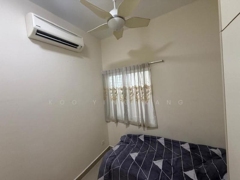 Kediaman Servis untuk Dijual di OUG Parklane - Koo Ying Kang - Bedroom - PropertyGuru.com.my